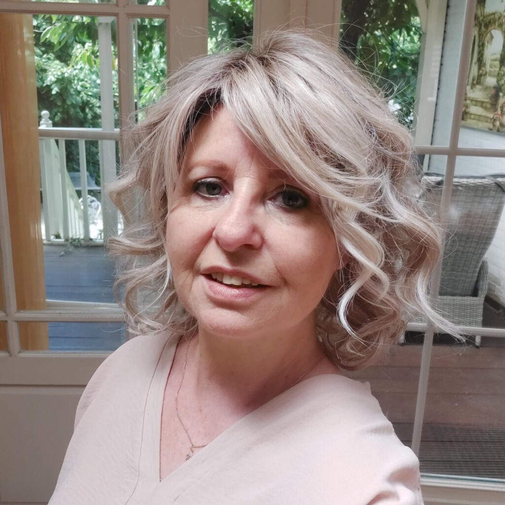 Messenger Creation 20A5E6BE F0AF 4768 A9E6 7D1F3E0AC705 1024x1024